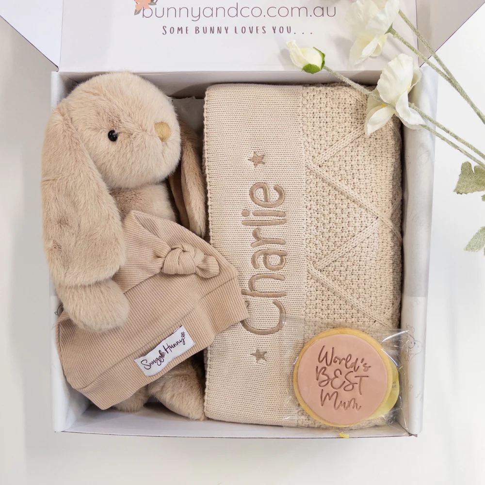 Personalised Caramel Bunny & Oatmeal Diamond Knit Blanket Baby Hamper