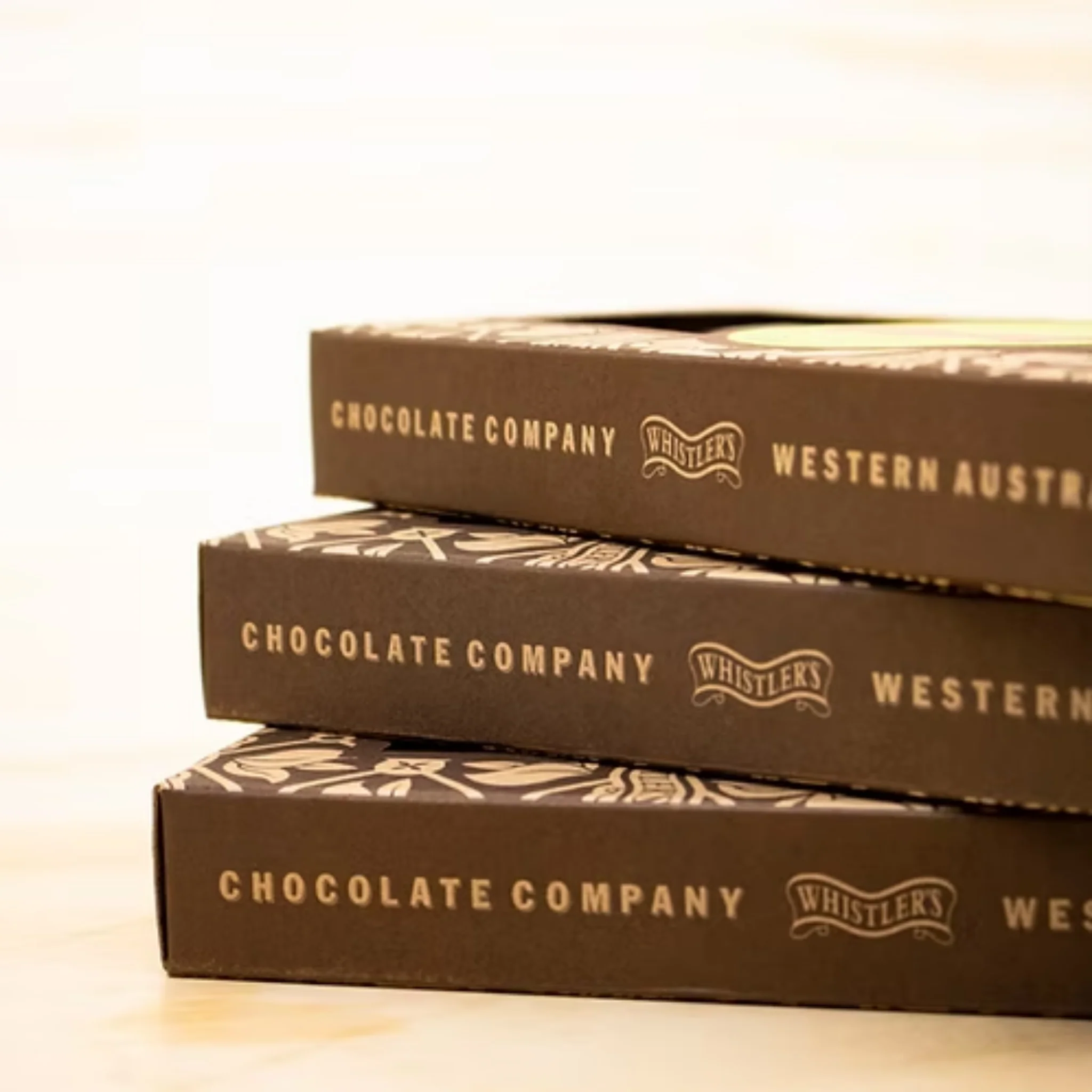 Whistler's - White Chocolate Cookies & Cream Rocky Road Gift Box 150g - Image 2